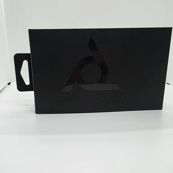 POL Black VR Accessory Cover - Picture 1 of 6